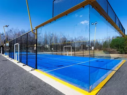 The Retractable Roof Padel Tennis Courts FX-P05E In Colombia